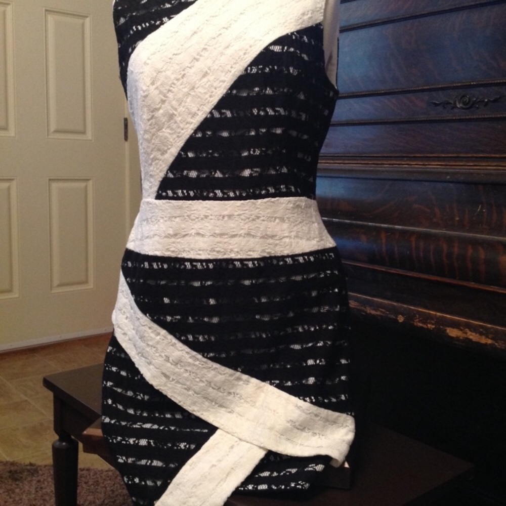 BCBG Dalia lace dress size 12